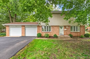 210 Simpson St, Geneva, IL 60134 - Photo 1