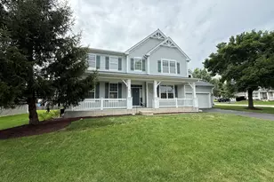 256 Monument Rd, Elgin, IL 60124 - Photo 1