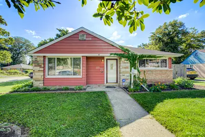 27 Apple Court, Park Forest, IL 60466 - Photo 1