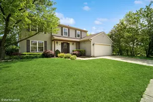 846 Dunhill Dr, Buffalo Grove, IL 60089 - Photo 1