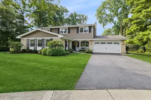 3139 Iris Ct, Northbrook, IL 60062 - Photo 1