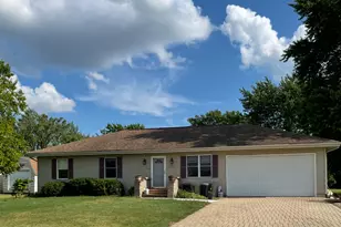 451 Turner Rd, Aurora, IL 60505 - Photo 1