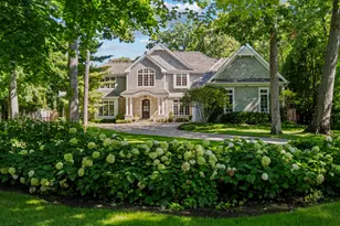 326 E Witchwood Ln, Lake Bluff, IL 60044 - Photo 1