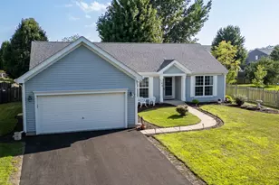 486 Honeysuckle Ln, Yorkville, IL 60560 - Photo 1