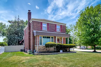 3415 W Maple Street, Evergreen Park, IL 60805 - Photo 1