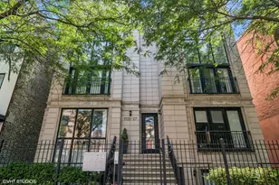 1725 W Pierce Ave, Chicago, IL 60622 - Photo 1