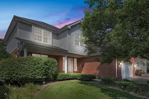 10308 S Keeler Ave, Oak Lawn, IL 60453 - Photo 1