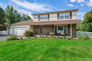 906 Edward St, Wheeling, IL 60090 - Photo 1