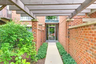 441 Kelburn Rd, Deerfield, IL 60015 - Photo 1