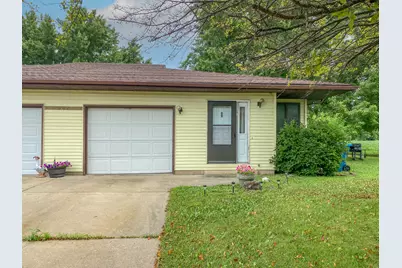 602A N Illini Avenue, Pontiac, IL 61764 - Photo 1