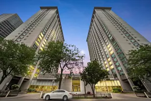 3600 N Lake Shore Dr, Chicago, IL 60613 - Photo 1