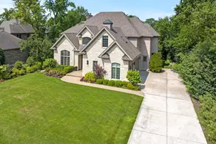 5750 S Thurlow St, Hinsdale, IL 60521 - Photo 1