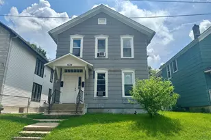 624 S Lincoln Ave, Aurora, IL 60505 - Photo 1