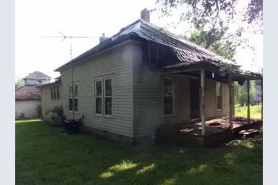 201 E North Street, Kaneville, IL 61778 - Photo 1