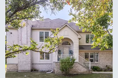 1 Beaconsfield Court, Lincolnshire, IL 60069 - Photo 1