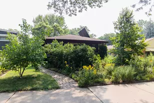 325 Dodge Ave, Evanston, IL 60202 - Photo 1