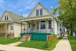 2201 N Lamon Ave, Chicago, IL 60639 - Photo 1