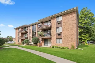 936 Olive Rd, Homewood, IL 60430 - Photo 1