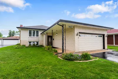 4424 Maple Avenue, Brookfield, IL 60513 - Photo 1