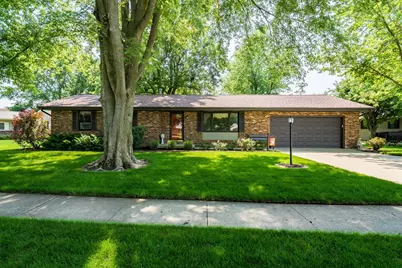 1314 E Kirkwood Drive, Pontiac, IL 61764 - Photo 1