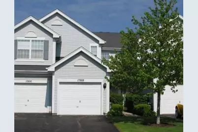 17888 W Braewick Road, Gurnee, IL 60031 - Photo 1