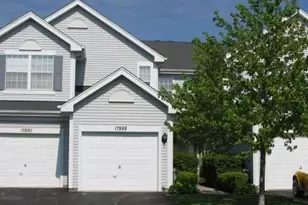 17888 W Braewick Rd, Gurnee, IL 60031 - Photo 1