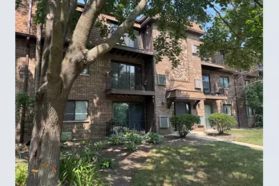 129 W Brandon Court #23, Palatine, IL 60067 - Photo 1