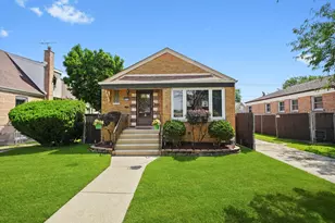 10729 S Central Park Ave, Chicago, IL 60655 - Photo 1