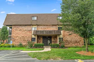 9199 N Rd, Palos Hills, IL 60465 - Photo 1