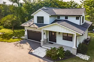 3226 Chelmsford Dr, Spring Grove, IL 60081 - Photo 1