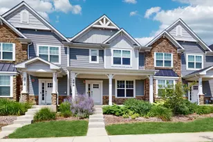 268 Hoffmann Dr, Buffalo Grove, IL 60089 - Photo 1