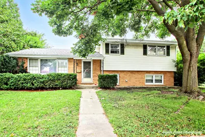 506 E Valley Lane, Arlington Heights, IL 60004 - Photo 1