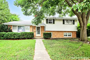 506 E Valley Ln, Arlington Heights, IL 60004 - Photo 1