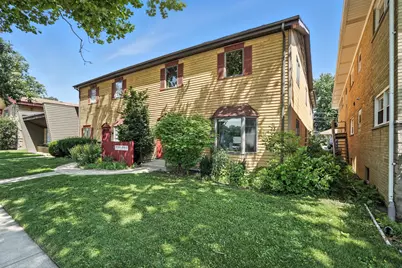 32 W Burlington Avenue, Westmont, IL 60559 - Photo 1