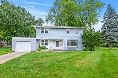 698 W River Street, Bourbonnais, IL 60914 - Photo 1