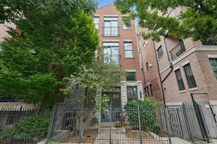 1925 N Damen Ave, Chicago, IL 60647 - Photo 1