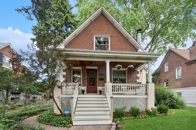 3843 N Kilbourn Avenue, Chicago, IL 60641 - Photo 1