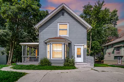518 Raymond Street, Elgin, IL 60120 - Photo 1