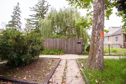 5441 N Linder Avenue, Chicago, IL 60630 - Photo 1