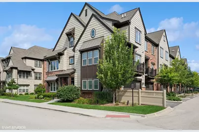 624 Parkside Court, Libertyville, IL 60048 - Photo 1