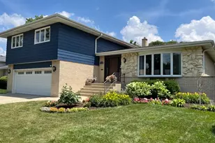 769 S Stuart Ave, Elmhurst, IL 60126 - Photo 1