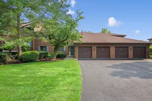 1874 Portsmouth Dr, Lisle, IL 60532 - Photo 1