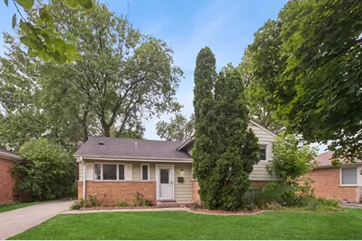 810 Clover Court, Glenview, IL 60025 - Photo 1