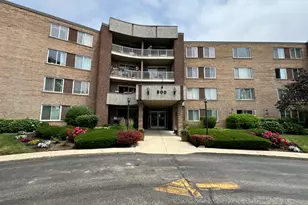 900 E Wilmette Rd, Palatine, IL 60074 - Photo 1