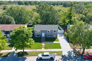 7505 165th St, Tinley Park, IL 60477 - Photo 1