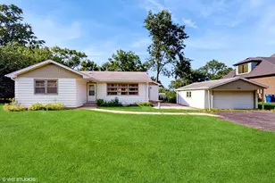 700 Gamble Dr, Lisle, IL 60532 - Photo 1