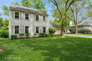 6S475 Sussex Rd, Naperville, IL 60540 - Photo 1