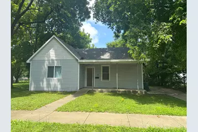 610 E Columbia Avenue, Champaign, IL 61820 - Photo 1