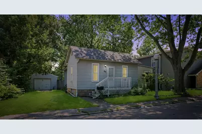 708 S Walnut Street, Urbana, IL 61801 - Photo 1