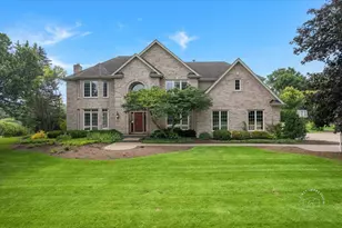 6N583 Promontory Ct, Saint Charles, IL 60175 - Photo 1